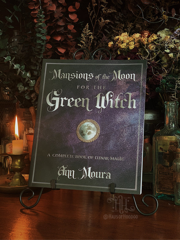 Mansions of the Moon for the Green Witch