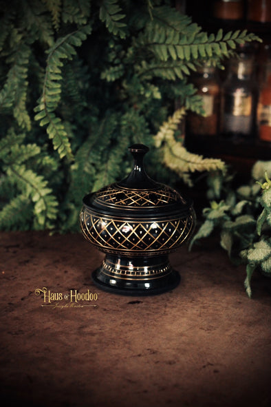 Small Engraved Brass Burner - Black